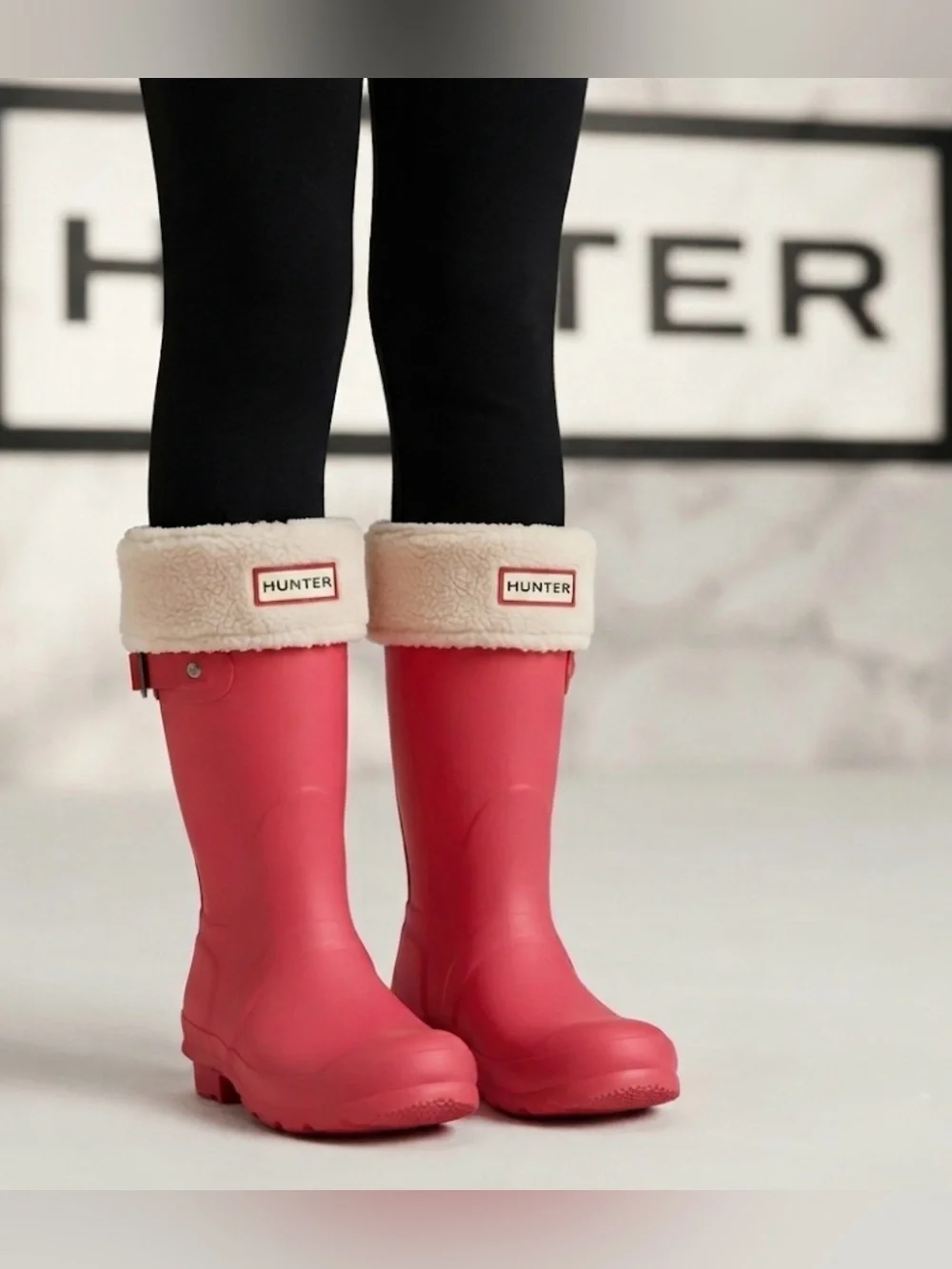 Authentic Hunter Wellington designer tall rubber rain boots Sz 2 little girls